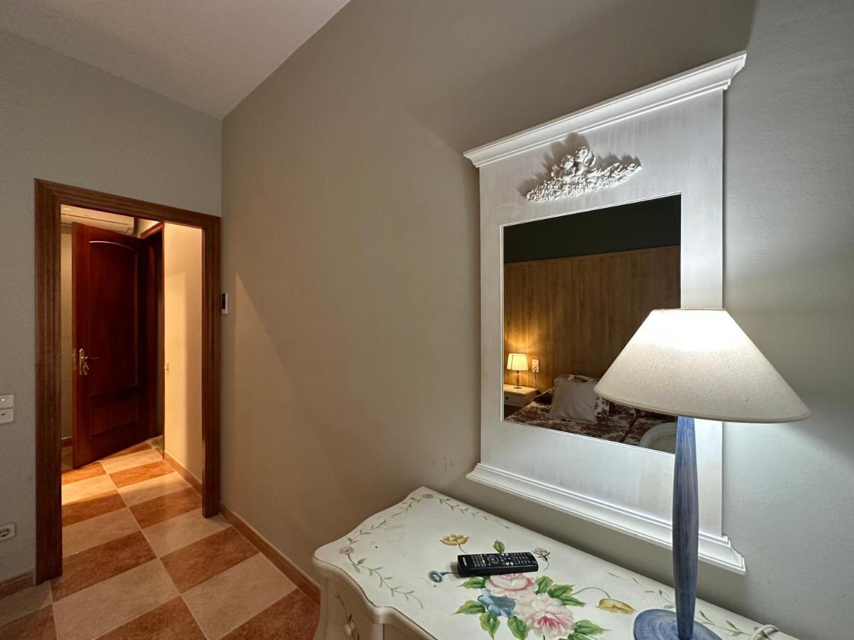 Hostal Bonavista Cervera  Luaran gambar